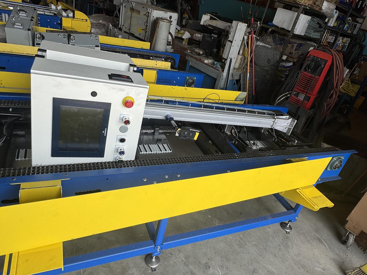 Used ZETA GROUP ENGINEERING 30" X 137" LONG MOTORIZED PLASTIC TOP CONVERYORS