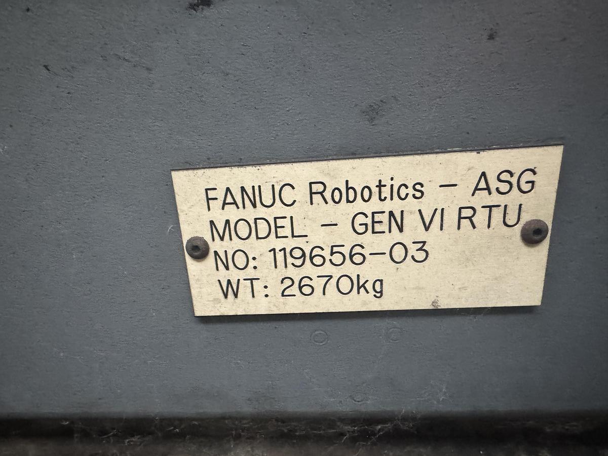 Used FANUC M-900 CAPACITY GEN VI 28' OVERALL LENGTH RTU WITH FLEX CABLES