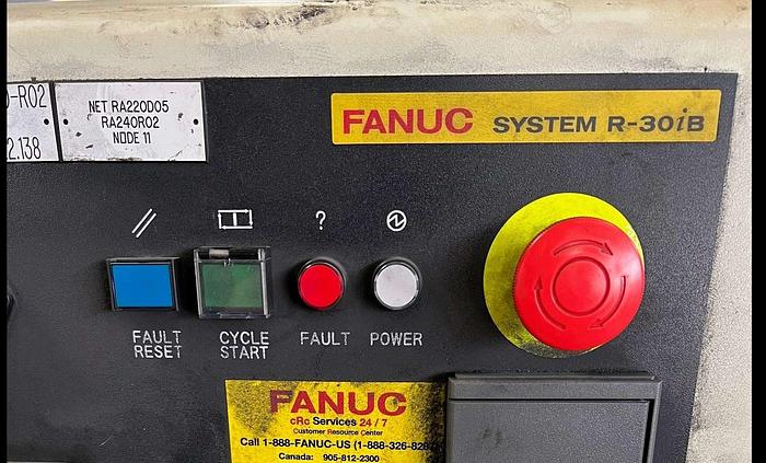 Used FANUC M2000iA/900L 6 AXIS MONSTER ROBOT WITH R30iB CONTROLLER 900 kg x 4683 mm REACH
