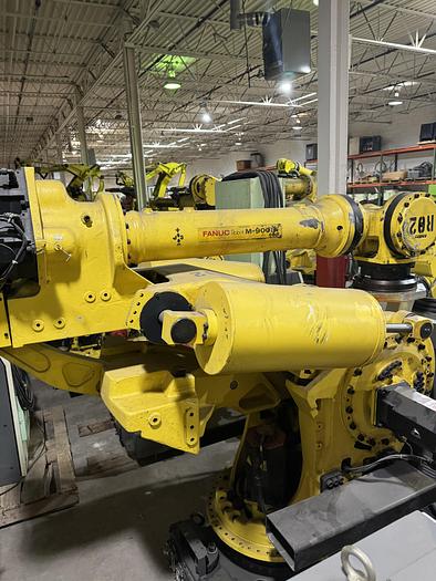 Used FANUC M-900iA/600 6 AXIS ROBOT WITH R-30iA CONTROLLER
