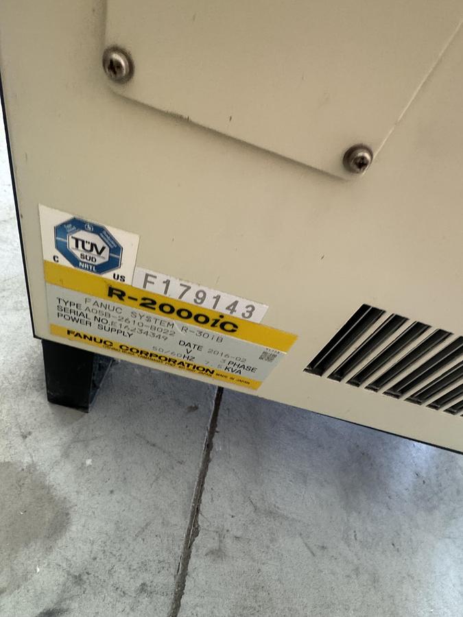 Used FANUC R-2000IC/165F 6 AXIS ROBOT WITH R-30iB CONTROLLER