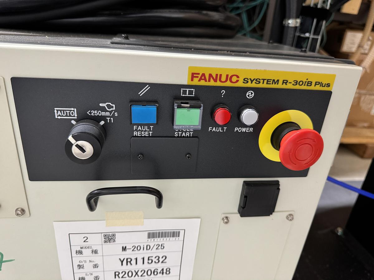 Used FANUC M-20iD/25 ROBOT WITH R-30iB PLUS CONTROLLER, PENDANT, CABLES.  NEVER IN PRODUCTION!