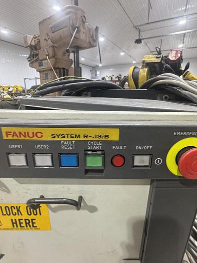 Used FANUC M16iB/20 WITH RJ3iB CONTROLLER, PENDANT, AND CABLES