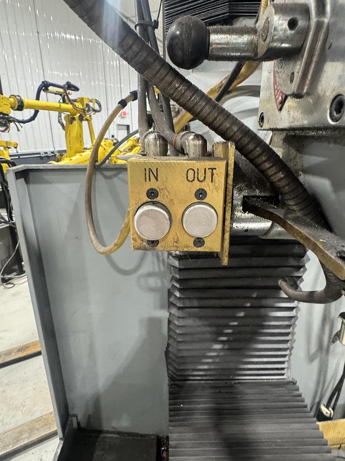 Used ACER BED-1054 PROGRAMMABLE VERTICAL MILL, 2013, TWO OWNER MACHINE