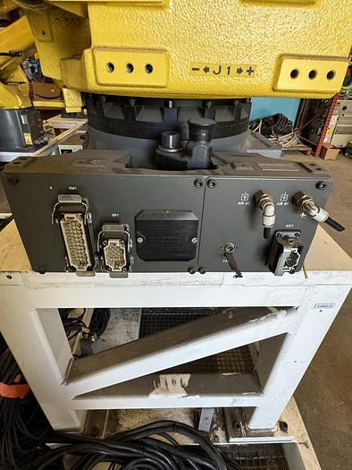 Used FANUC R-2000iC/210F 6 AXIS ROBOT WITH R-30iB CONTROLLER