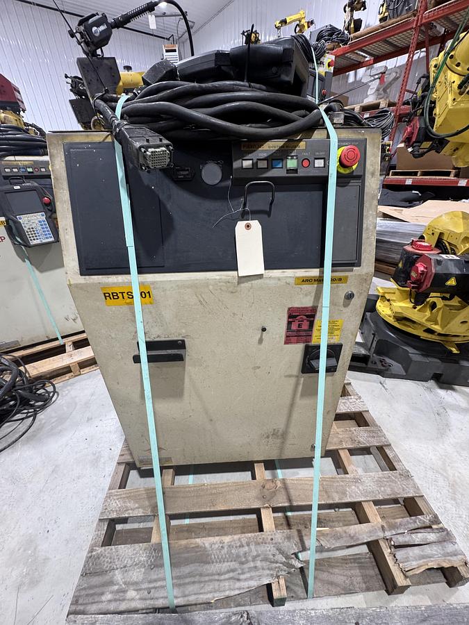Used FANUC ARC MATE 100iB 6 AXIS ARC WELDING ROBOT WITH RJ3iB CONTROL