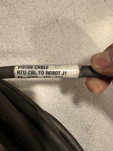 Used FANUC/EMPIRE P/N: EE-0365-302-017 RTU ROBOT VISION CABLE TO ROBOT J1 #105210