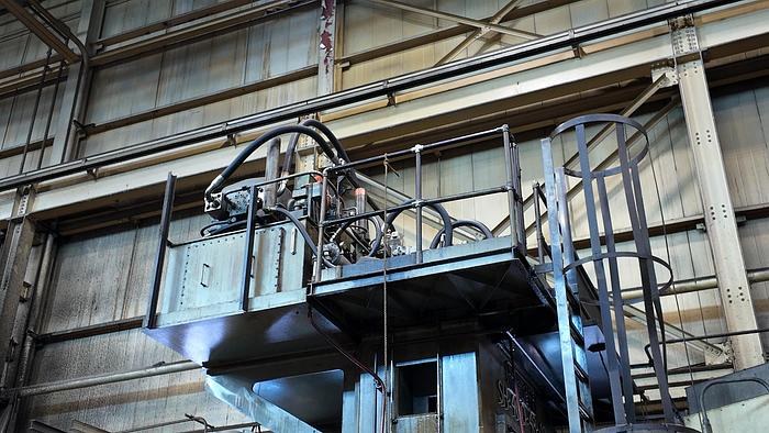 Used WILLIAMS & WHITE 400 TON HYDRAULIC PRESS GIB GUIDED 48" X 48" BED & RAM