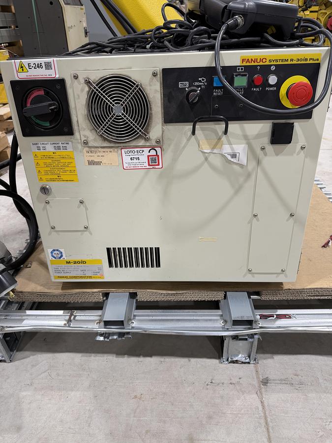 Used FANUC M-20iD/25 Robot, R-30iB Plus Control, Used, 2021