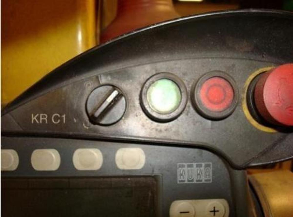 Used GENESIS DUAL TRUNNION ROBOTIC WELD CELL WITH KUKA KR 30 L15/2 ROBOT