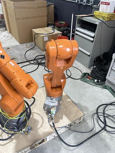 Used KUKA KR 10 R 1100 6 AXIS ROBOT WITH KRC4 CONTROLLER