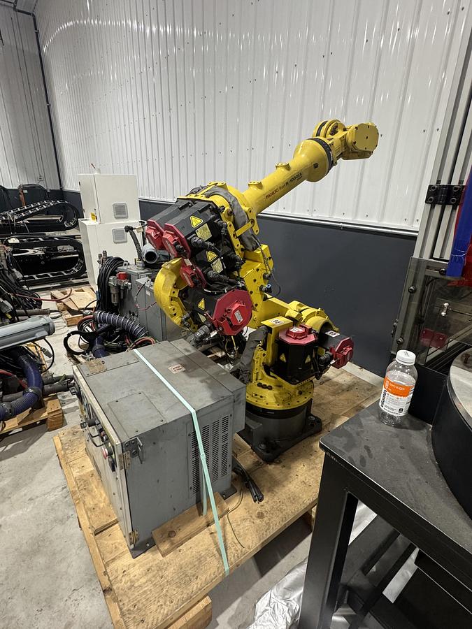 Used FANUC R-1000iA/100F 6 AXIS ROBOT WITH R-30iB PAYLOAD 100KG X REACH 2,230 MM