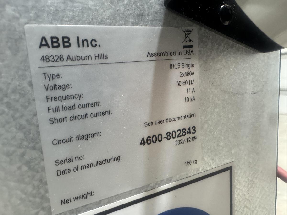 Used ABB IRB 4600-40/2.55 ROBOT 6 AXIS WITH IRC5 CONTROLLER NEW 2023 LIKE NEW