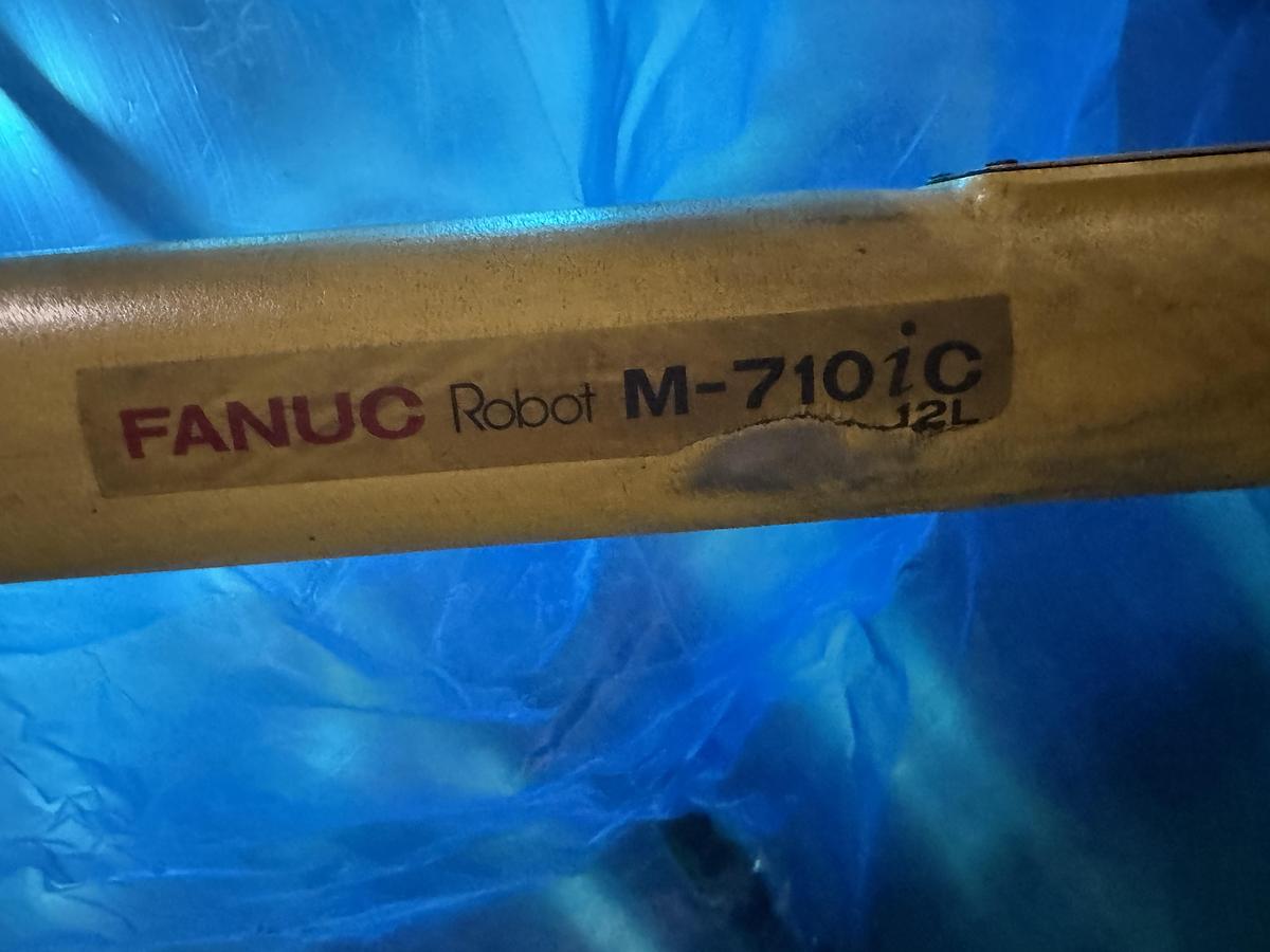 Used Fanuc M-710iC/12L 6 Axis 3 Meter Reach Plasma Cutting Robot With R-30iB Plus Control