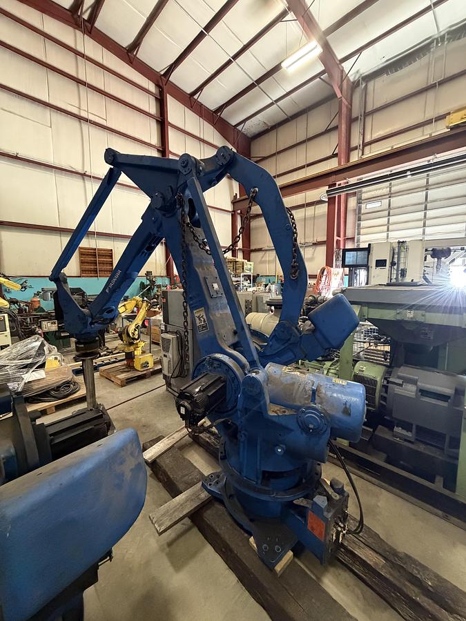 Used YASKAWA MOTOMAN MPL160 4 AXIS PALLETIZING ROBOT WITH DX100 CONTROLLER