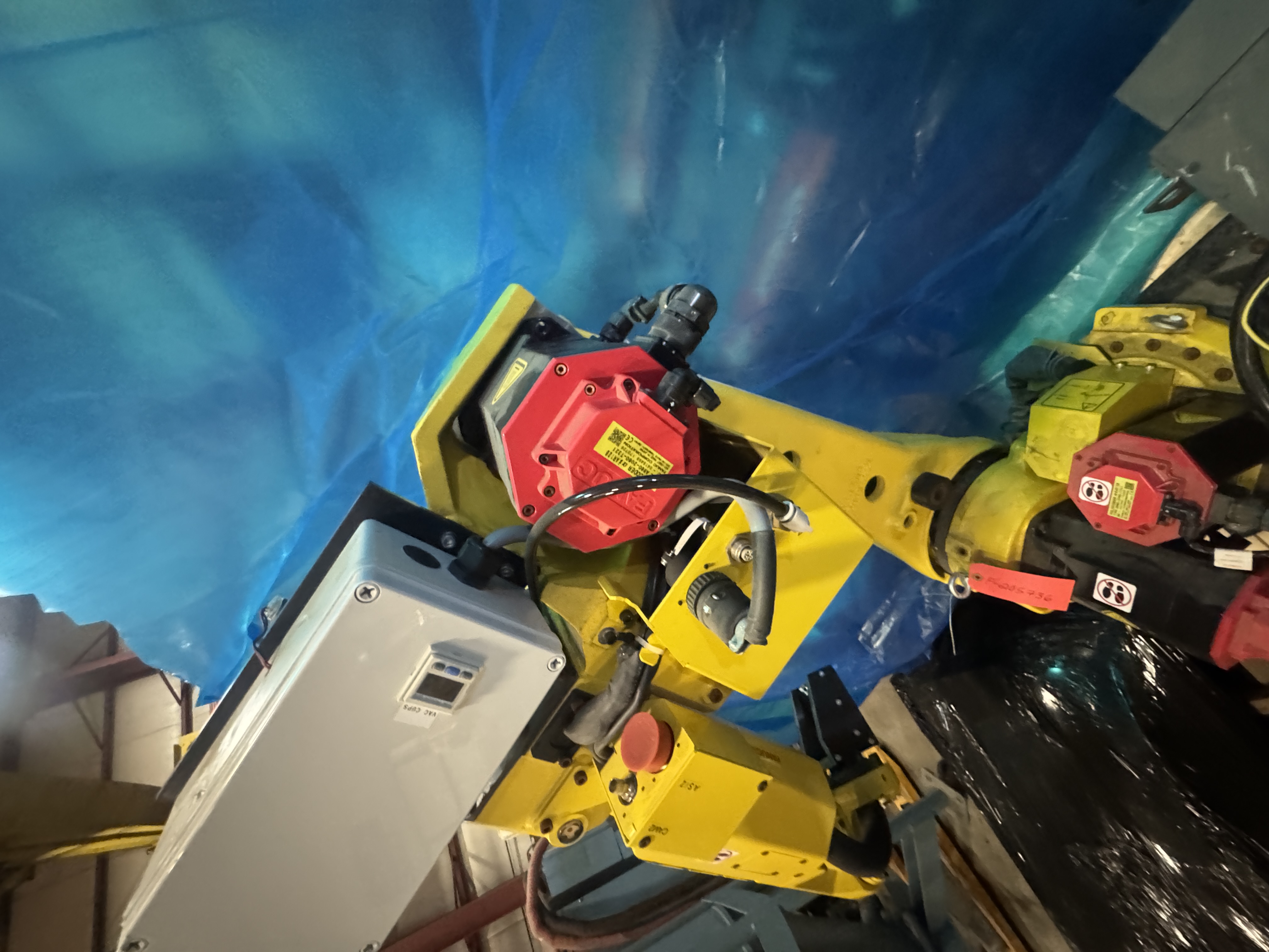Used Fanuc M-20iA 6 Axis Industrial Robot With Fanuc R-30iB Plus Control