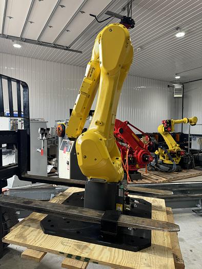 Used FANUC M-20iB/25 6 AXIS ROBOT WITH R-30iB PLUS CONTROLLER