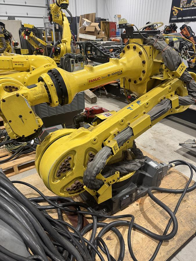 Used FANUC R-1000iA/100F 6 AXIS ROBOT WITH R-30iB PAYLOAD 100KG X REACH 2230 MM