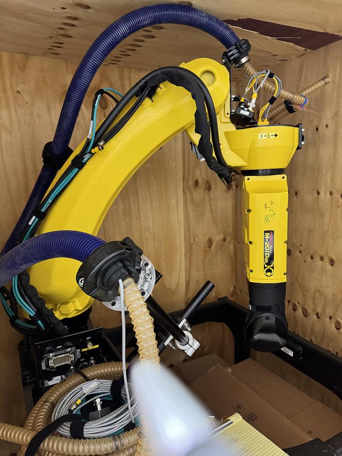 Used FANUC M-20iD/25 ROBOT WITH R-30iB PLUS CONTROLLER, PENDANT, CABLES.  NEVER IN PRODUCTION!