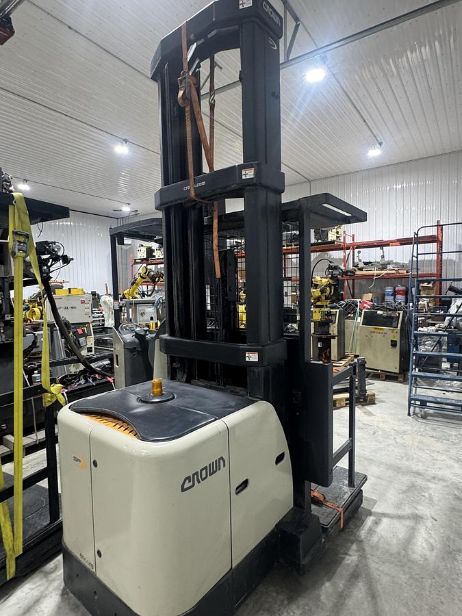 Used CROWN SP35020-30 3,000 LB ORDER PICKER STAND ON FORKLIFT