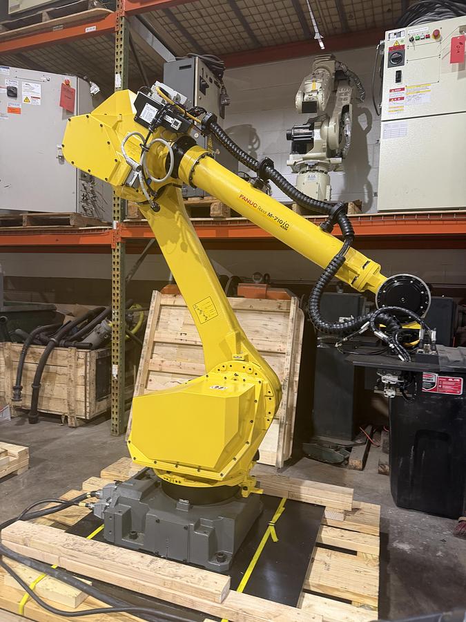 Used Used Fanuc M-710iC/45M 6 Axis Industrial Robot With R-30iB Plus Controller