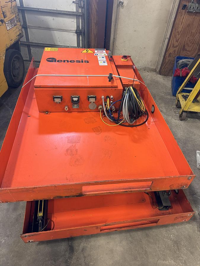 Used GENESIS SYSTEM 3X DUAL TRUNION MIG WELDING CELL WITH 2 ARC MATE 100iC R-30iB ROBOTS