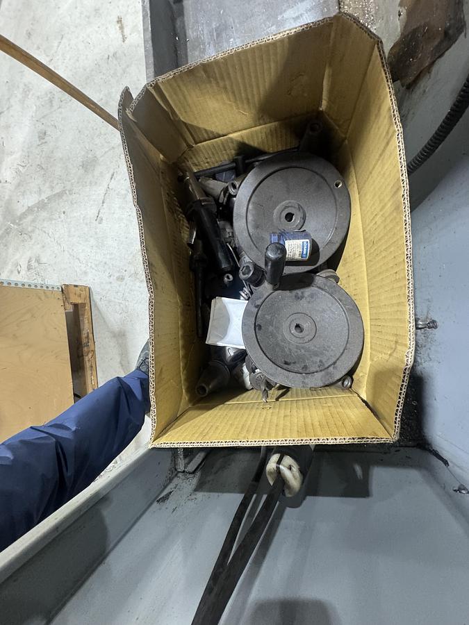 Used ACER BED-1054 PROGRAMMABLE VERTICAL MILL, 2013, TWO OWNER MACHINE