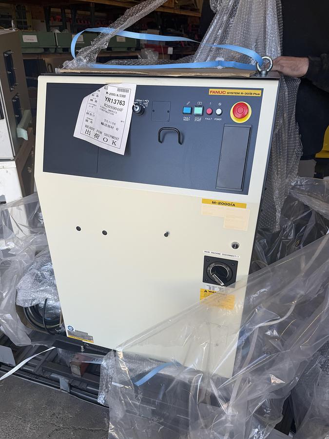 Used FANUC M-2000iA/2300 ROBOT NEW NEVER USED WITH R-30iB PLUS CONTROLLER