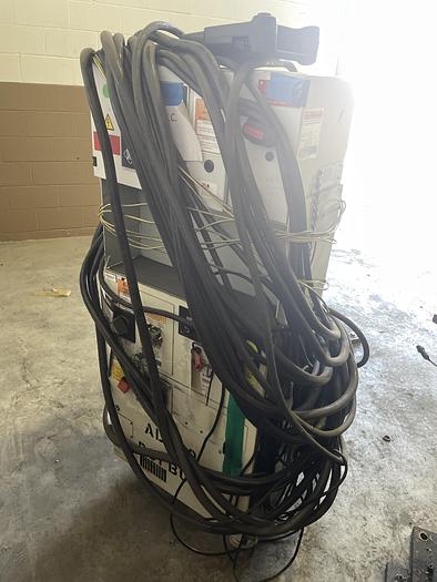 Used Fanuc M-900iA/350 6 AXES Robot 350kg x 2,650mm Reach Fanuc R-30iB Controller