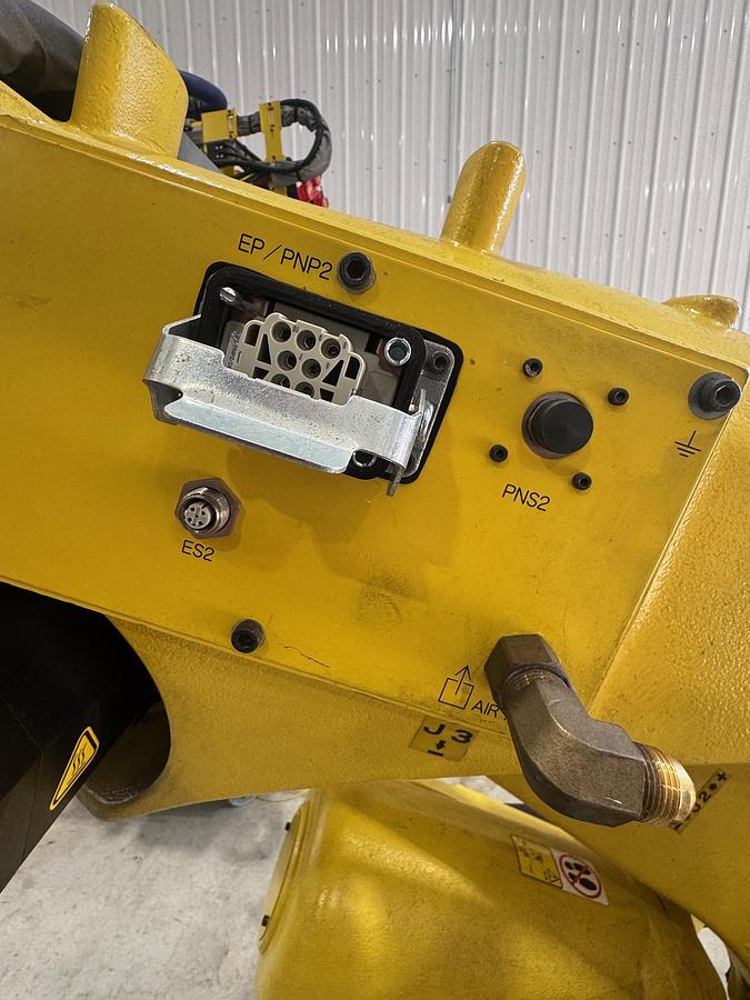 Used FANUC R-2000iC/210L 6 AXIS LONG REACH ROBOT R-30iB PLUS CONTROLLER FOR SALE