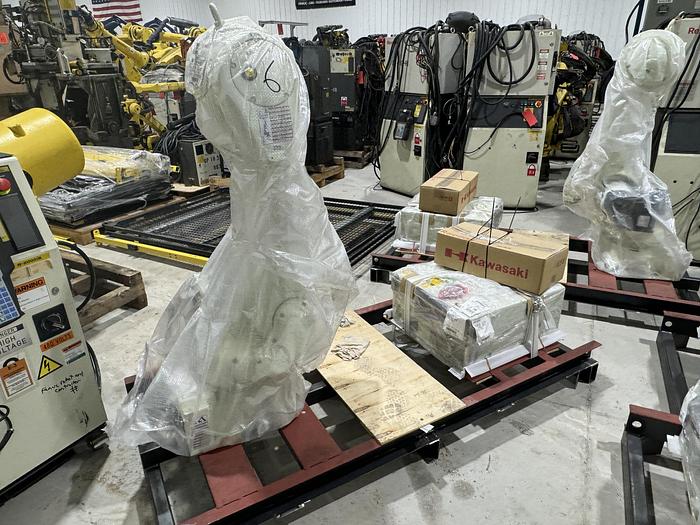 Used KAWASAKI RS020N 6 AXIS ROBOTS NEW NEVER USED WITH E01 CONTROLS & CUBIC S, MULTIPLE UNITS