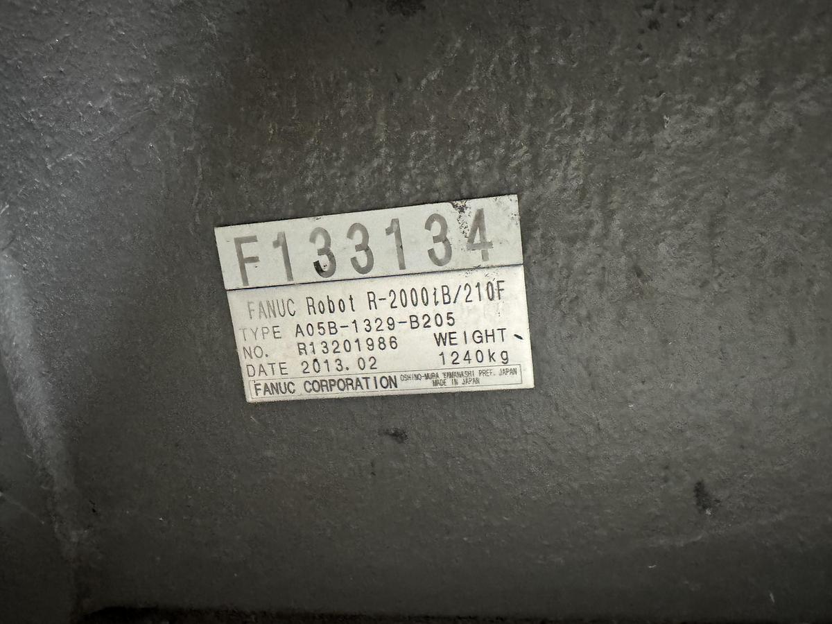 Used FANUC R-2000iB/210F 6 AXIS ROBOT WITH R-30iA CONTROLLER