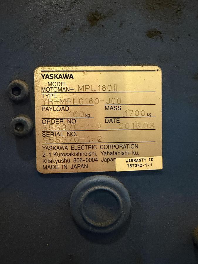 Used YASKAWA MOTOMAN MPL160II 4 AXIS PALLETIZING ROBOT WITH DX200 CONTROLLER