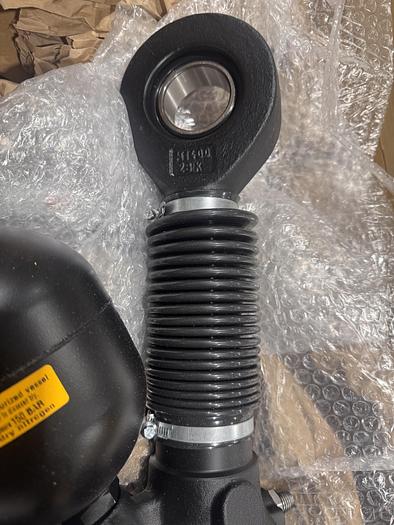 NEW-KUKA ROBOT BODY GA23 COUNTERBALANCING SYSTEM ARTICLE: 00369764