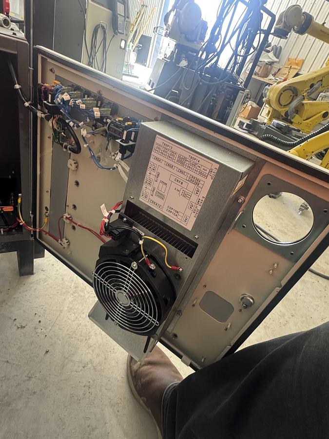 Used FANUC R-2000IC/165F 6 AXIS ROBOT WITH R-30iB CONTROLLER