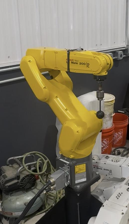 Used FANUC LR MATE  200iD/7L 6 AXIS ROBOT WITH R-30iB PLUS CONTROL FOR SALE