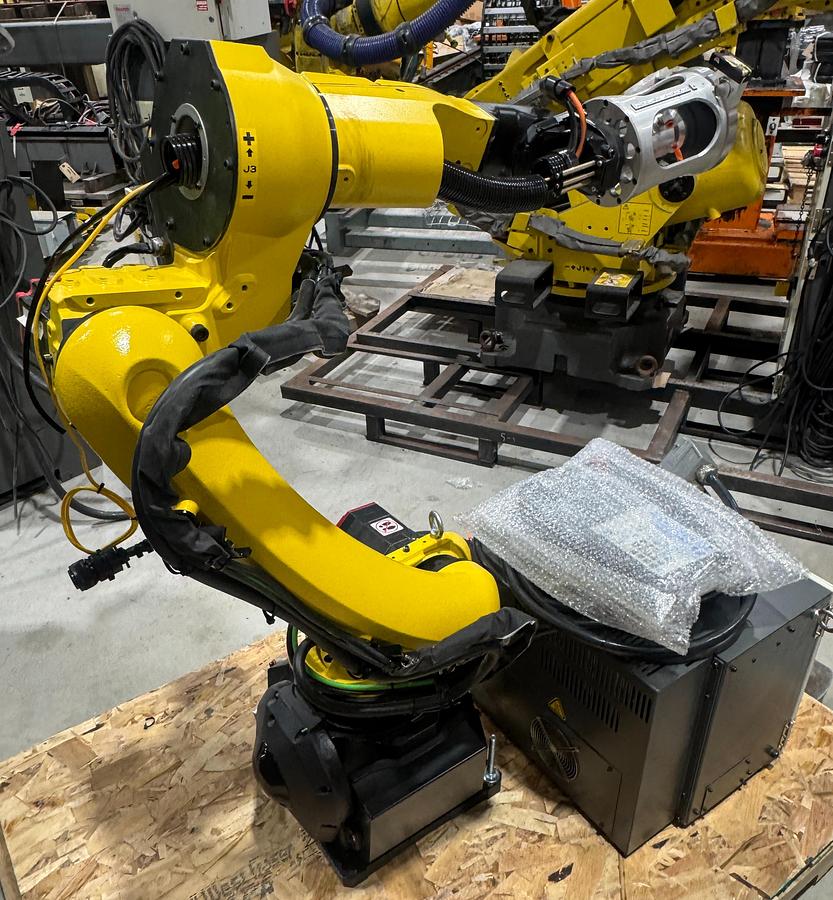Used FANUC M-10iD/12 6 AXIS ROBOT WITH R-30iB PLUS CONTROLLER, TEACH PENDANT, AND CABLES