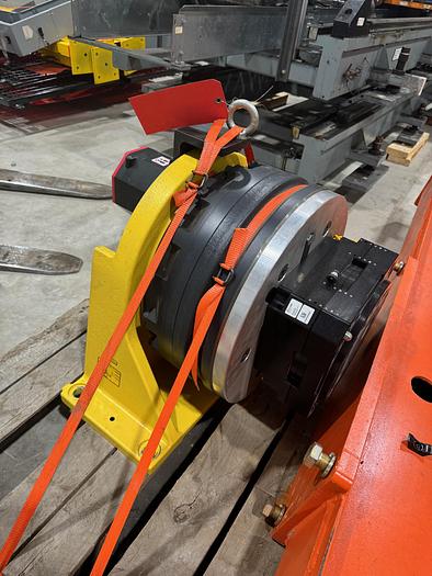 Used FANUC ARC MATE 120iD/12L, DUAL ARM, NEVER USED, R30iB PLUS, LINCOLN R450 WELDING POWER SUPPLY, TILT TURN POSITIONER