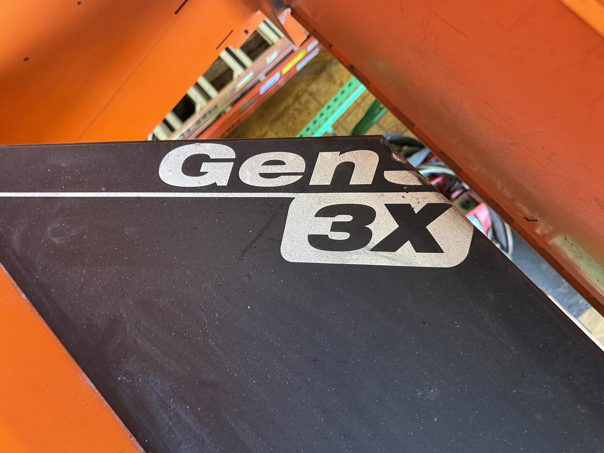 Used GENESIS SYSTEM 3X DUAL TRUNION MIG WELDING CELL WITH 2 ARC MATE 100iC R-30iB ROBOTS