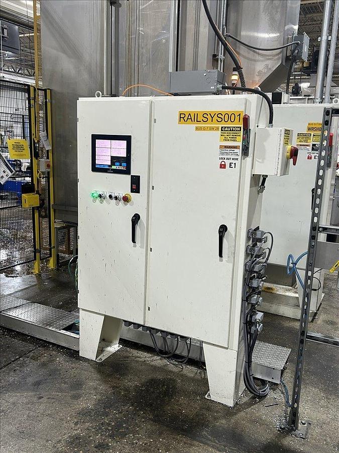 Used FANUC GANTRY ROBOT CELL 90' TRAVEL WITH 2 FANUC R-2000iB/220U ROBOTS INSTALLED 2022