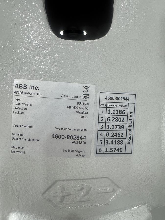 Used ABB IRB 4600-40/2.55 ROBOT 6 AXIS WITH IRC5 CONTROLLER NEW 2023 LIKE NEW