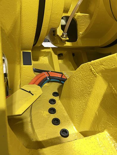 Used 2022 FANUC M-410iB/700 PALLETIZING ROBOT WITH R-30iB PLUS CONTROLLER MINT!