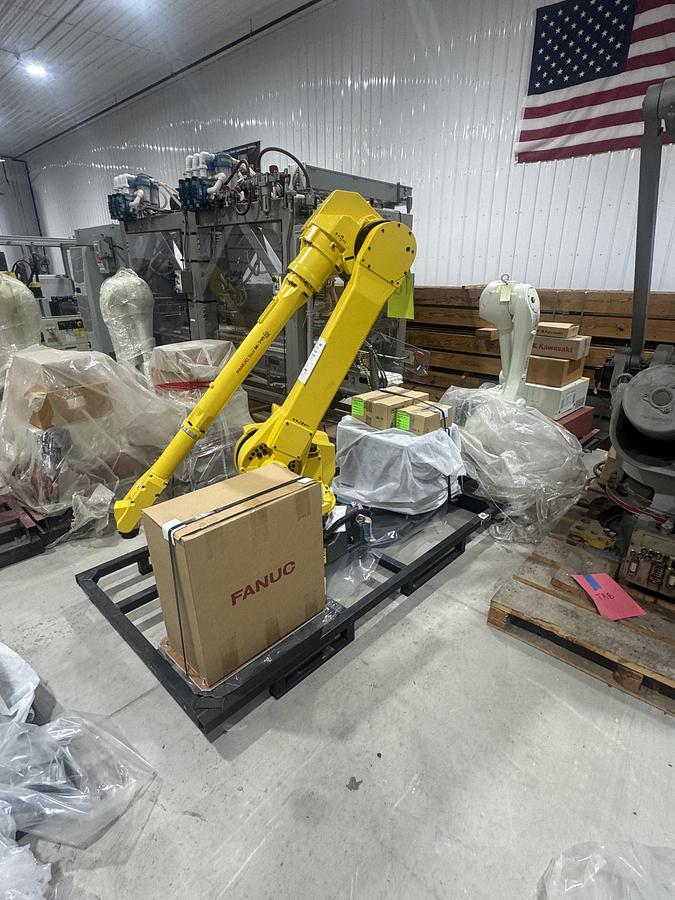FANUC M-710iC/20L ROBOT WITH R-30iB PLUS CONTROLLER, NEW NEVER USED