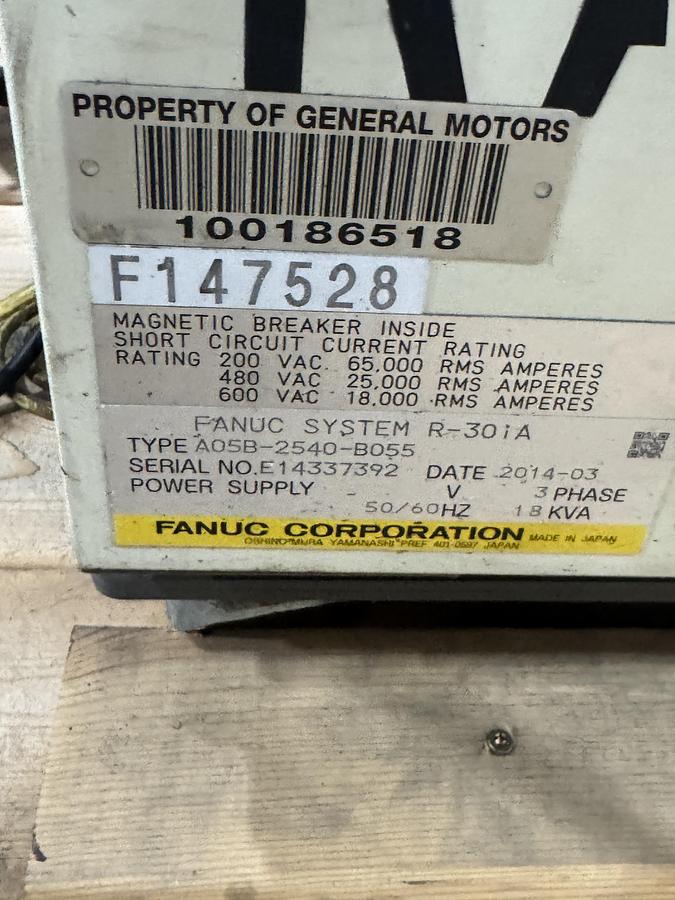 Used FANUC M900iA/400L 6 AXIS ROBOT WITH R-30iA CONTROL FOR SALE