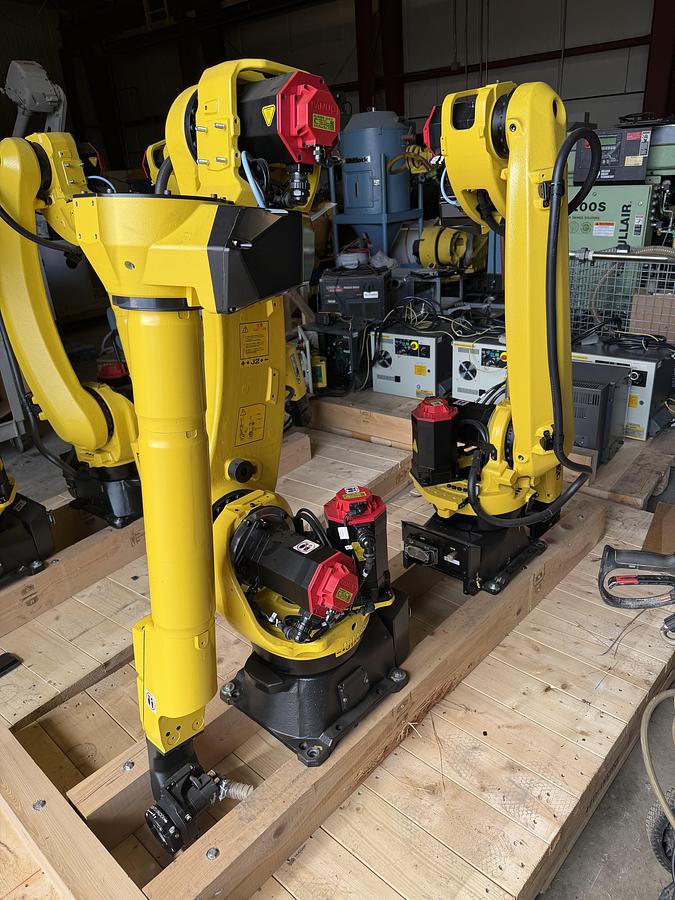 FANUC M-20iD/12L Robot, R-30iB Mate Plus Controller, Un-Used, 2025