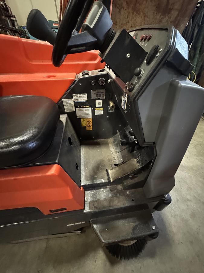 Used NAUTILUS POWER BOSS FLOOR SCRUBBER LP GAS POWERED KUBOTA WG1605L
