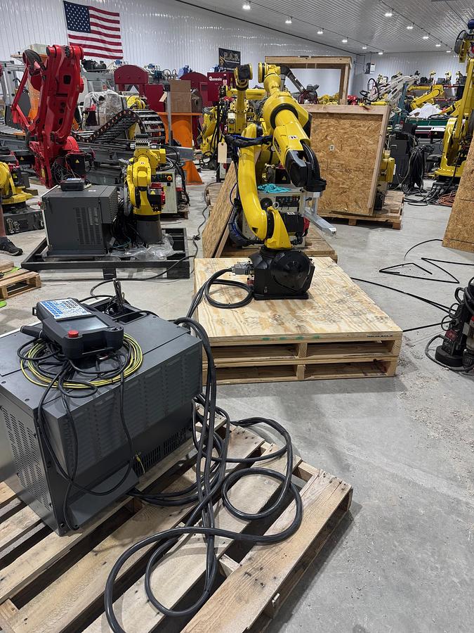Used FANUC M-10iD/10L 6 AXIS ROBOT WITH R-30iB PLUS CONTROLLER, LIKE NEW