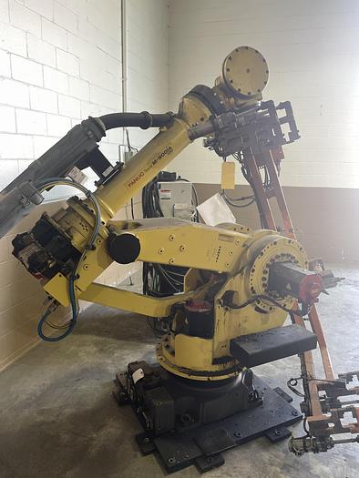 Used Fanuc M-900iA/350 6 AXES Robot 350kg x 2,650mm Reach Fanuc R-30iB Controller