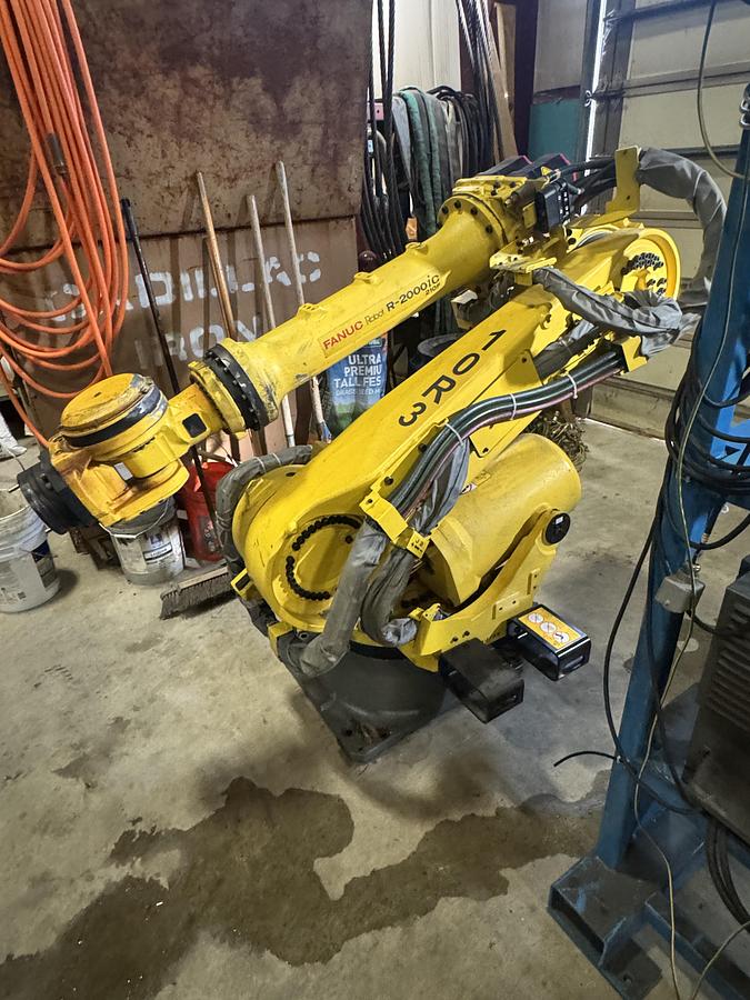 Used USED FANUC R-2000iC/210F 6 AXIS ROBOT R-30iB PLUS FOR SALE