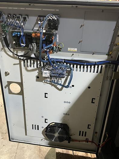 Used FANUC R2000iB/125L WITH RJ3iC (R30iA) CONTROLLER